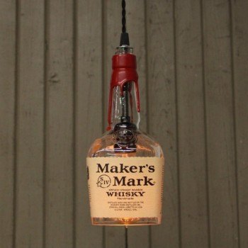 Lámpara Botella Whiskey Makers Mark Reciclada Artesanal Hecha a Mano